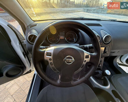 Белый Ниссан Кашкай 2, объемом двигателя 1.5 л и пробегом 203 тыс. км за 9650 $, фото 16 на Automoto.ua