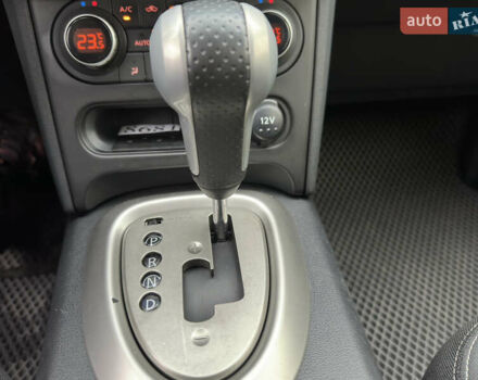 Белый Ниссан Кашкай 2, объемом двигателя 2 л и пробегом 139 тыс. км за 11200 $, фото 32 на Automoto.ua