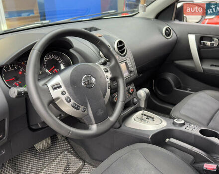 Белый Ниссан Кашкай 2, объемом двигателя 2 л и пробегом 139 тыс. км за 11200 $, фото 30 на Automoto.ua