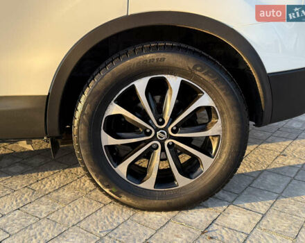 Белый Ниссан Кашкай 2, объемом двигателя 1.5 л и пробегом 203 тыс. км за 9650 $, фото 31 на Automoto.ua