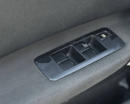 Белый Ниссан Кашкай 2, объемом двигателя 2 л и пробегом 269 тыс. км за 11900 $, фото 7 на Automoto.ua