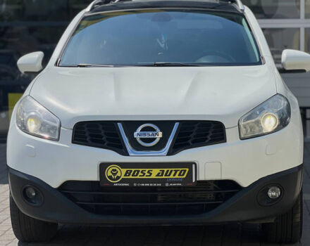 Белый Ниссан Кашкай 2, объемом двигателя 2 л и пробегом 269 тыс. км за 11900 $, фото 1 на Automoto.ua