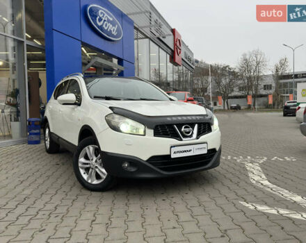 Белый Ниссан Кашкай 2, объемом двигателя 2 л и пробегом 139 тыс. км за 11200 $, фото 2 на Automoto.ua