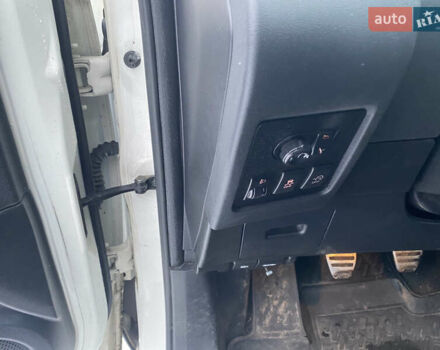 Белый Ниссан Кашкай 2, объемом двигателя 1.6 л и пробегом 264 тыс. км за 10750 $, фото 14 на Automoto.ua