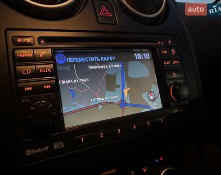 Белый Ниссан Кашкай 2, объемом двигателя 2 л и пробегом 208 тыс. км за 11800 $, фото 20 на Automoto.ua