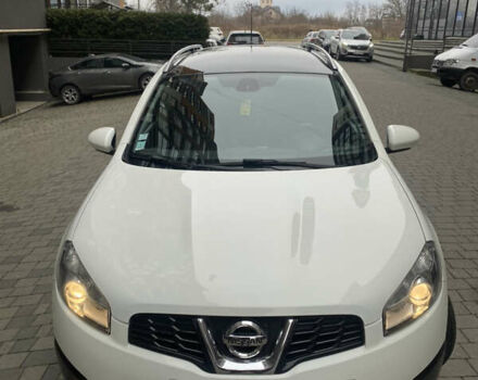 Белый Ниссан Кашкай 2, объемом двигателя 1.6 л и пробегом 198 тыс. км за 11900 $, фото 3 на Automoto.ua