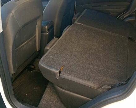 Белый Ниссан Кашкай 2, объемом двигателя 1.5 л и пробегом 143 тыс. км за 11200 $, фото 3 на Automoto.ua