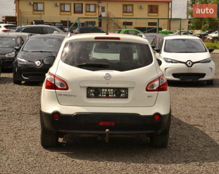 Ниссан Кашкай 2 2012 в Луцке на Automoto.ua Белый Ниссан Кашкай 2, объемом двигателя 1.6 л и пробегом 217 тыс. км за 11250 $, фото 8 на Automoto.ua