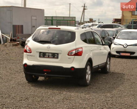 Ниссан Кашкай 2 2012 в Луцке на Automoto.ua Белый Ниссан Кашкай 2, объемом двигателя 1.6 л и пробегом 217 тыс. км за 11250 $, фото 6 на Automoto.ua