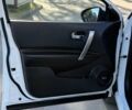 Білий Ніссан Кашкай 2, об'ємом двигуна 2 л та пробігом 215 тис. км за 12500 $, фото 32 на Automoto.ua