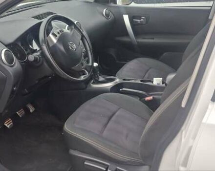 Білий Ніссан Кашкай 2, об'ємом двигуна 1.5 л та пробігом 271 тис. км за 10799 $, фото 11 на Automoto.ua