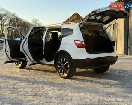 Белый Ниссан Кашкай 2, объемом двигателя 1.5 л и пробегом 203 тыс. км за 9650 $, фото 29 на Automoto.ua