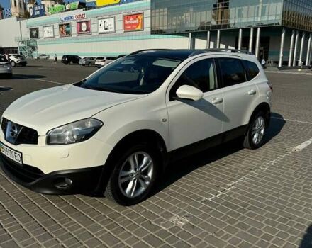 Білий Ніссан Кашкай 2, об'ємом двигуна 2 л та пробігом 150 тис. км за 15800 $, фото 2 на Automoto.ua