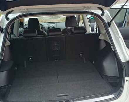 Ниссан Кашкай 2 2013 в Чернигове на Automoto.ua Белый Ниссан Кашкай 2, объемом двигателя 1.6 л и пробегом 230 тыс. км за 13650 $, фото 17 на Automoto.ua