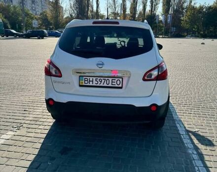 Білий Ніссан Кашкай 2, об'ємом двигуна 2 л та пробігом 150 тис. км за 15800 $, фото 4 на Automoto.ua