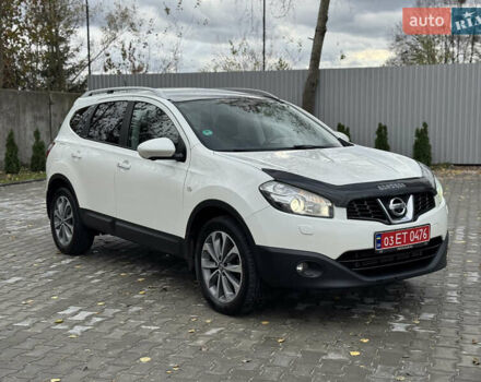 Ниссан Кашкай 2 2013 в Ровно на Automoto.ua Белый Ниссан Кашкай 2, объемом двигателя 1.6 л и пробегом 213 тыс. км за 12800 $, фото 1 на Automoto.ua