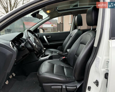 Белый Ниссан Кашкай 2, объемом двигателя 1.6 л и пробегом 220 тыс. км за 10650 $, фото 19 на Automoto.ua