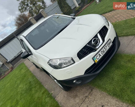 Ниссан Кашкай 2 2013 в Черкассах на Automoto.ua Белый Ниссан Кашкай 2, объемом двигателя 1.6 л и пробегом 280 тыс. км за 10300 $, фото 7 на Automoto.ua