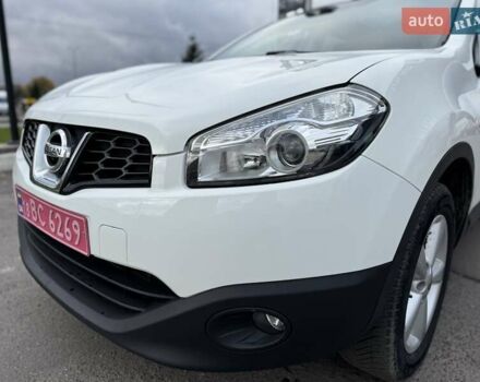 Ниссан Кашкай 2 2013 в Дубно на Automoto.ua Белый Ниссан Кашкай 2, объемом двигателя 1.6 л и пробегом 233 тыс. км за 11499 $, фото 11 на Automoto.ua