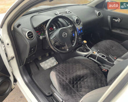 Ниссан Кашкай 2 2013 в Новых Санжарах на Automoto.ua Белый Ниссан Кашкай 2, объемом двигателя 1.5 л и пробегом 307 тыс. км за 10000 $, фото 8 на Automoto.ua