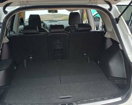 Ниссан Кашкай 2 2013 в Чернигове на Automoto.ua Белый Ниссан Кашкай 2, объемом двигателя 1.6 л и пробегом 230 тыс. км за 13650 $, фото 18 на Automoto.ua