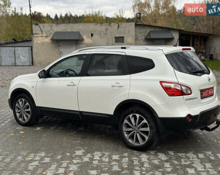 Ниссан Кашкай 2 2013 в Ровно на Automoto.ua Белый Ниссан Кашкай 2, объемом двигателя 1.6 л и пробегом 213 тыс. км за 12800 $, фото 12 на Automoto.ua