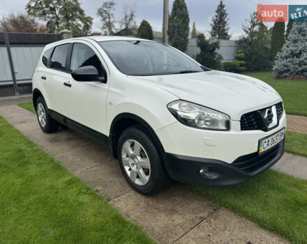 Ниссан Кашкай 2 2013 в Черкассах на Automoto.ua Белый Ниссан Кашкай 2, объемом двигателя 1.6 л и пробегом 280 тыс. км за 10300 $, фото 3 на Automoto.ua