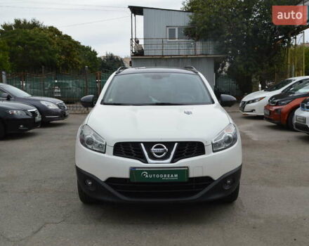 Белый Ниссан Кашкай 2, объемом двигателя 1.6 л и пробегом 346 тыс. км за 11500 $, фото 7 на Automoto.ua