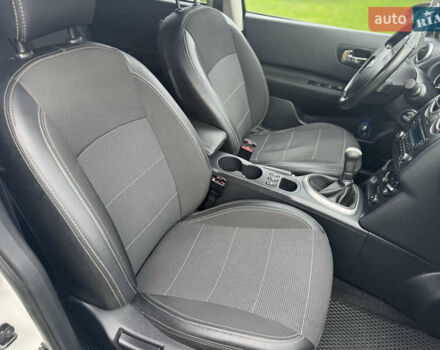 Ниссан Кашкай 2 2013 в Черкассах на Automoto.ua Белый Ниссан Кашкай 2, объемом двигателя 1.6 л и пробегом 280 тыс. км за 10300 $, фото 16 на Automoto.ua