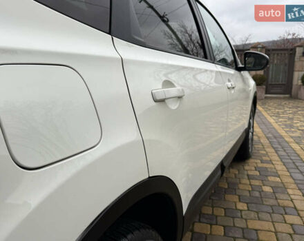 Белый Ниссан Кашкай 2, объемом двигателя 1.6 л и пробегом 220 тыс. км за 10650 $, фото 59 на Automoto.ua