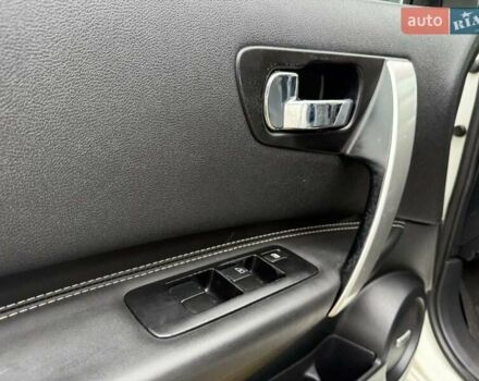 Белый Ниссан Кашкай 2, объемом двигателя 1.6 л и пробегом 221 тыс. км за 10900 $, фото 22 на Automoto.ua