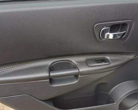 Ниссан Кашкай 2 2013 в Чернигове на Automoto.ua Белый Ниссан Кашкай 2, объемом двигателя 1.6 л и пробегом 230 тыс. км за 13650 $, фото 4 на Automoto.ua