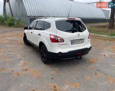 Ниссан Кашкай 2 2013 в Новых Санжарах на Automoto.ua Белый Ниссан Кашкай 2, объемом двигателя 1.5 л и пробегом 307 тыс. км за 10000 $, фото 6 на Automoto.ua