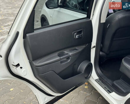 Ниссан Кашкай 2 2013 в Ровно на Automoto.ua Белый Ниссан Кашкай 2, объемом двигателя 1.6 л и пробегом 213 тыс. км за 12800 $, фото 50 на Automoto.ua