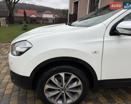 Белый Ниссан Кашкай 2, объемом двигателя 1.6 л и пробегом 220 тыс. км за 10650 $, фото 47 на Automoto.ua