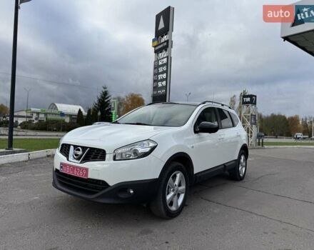 Ниссан Кашкай 2 2013 в Дубно на Automoto.ua Белый Ниссан Кашкай 2, объемом двигателя 1.6 л и пробегом 233 тыс. км за 11499 $, фото 1 на Automoto.ua