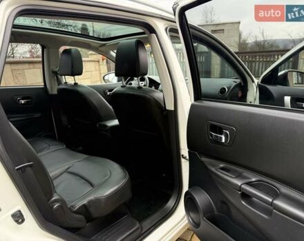 Белый Ниссан Кашкай 2, объемом двигателя 1.6 л и пробегом 221 тыс. км за 10900 $, фото 16 на Automoto.ua