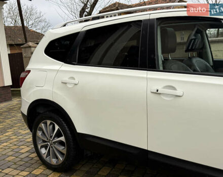 Белый Ниссан Кашкай 2, объемом двигателя 1.6 л и пробегом 220 тыс. км за 10650 $, фото 12 на Automoto.ua