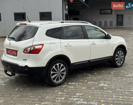 Ниссан Кашкай 2 2013 в Ровно на Automoto.ua Белый Ниссан Кашкай 2, объемом двигателя 1.6 л и пробегом 213 тыс. км за 12800 $, фото 30 на Automoto.ua