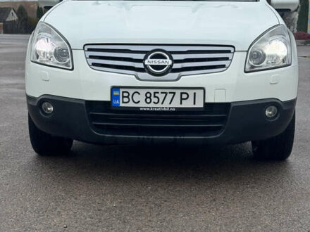 Белый Ниссан Кашкай 2, объемом двигателя 1.5 л и пробегом 181 тыс. км за 9100 $, фото 1 на Automoto.ua