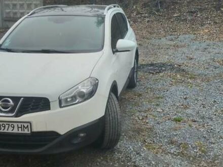 Ниссан Кашкай 2 2010 в Летичеве на Automoto.ua Белый Ниссан Кашкай 2, объемом двигателя 1.5 л и пробегом 225 тыс. км за 11300 $, фото 1 на Automoto.ua