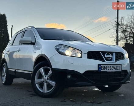 Белый Ниссан Кашкай 2, объемом двигателя 1.46 л и пробегом 213 тыс. км за 10600 $, фото 1 на Automoto.ua