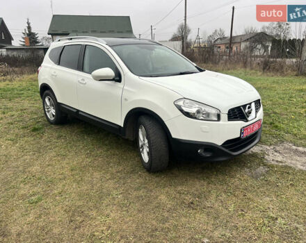 Білий Ніссан Кашкай 2, об'ємом двигуна 1.5 л та пробігом 221 тис. км за 10500 $, фото 1 на Automoto.ua