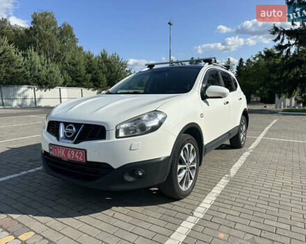 Белый Ниссан Кашкай 2, объемом двигателя 1.5 л и пробегом 220 тыс. км за 10200 $, фото 1 на Automoto.ua
