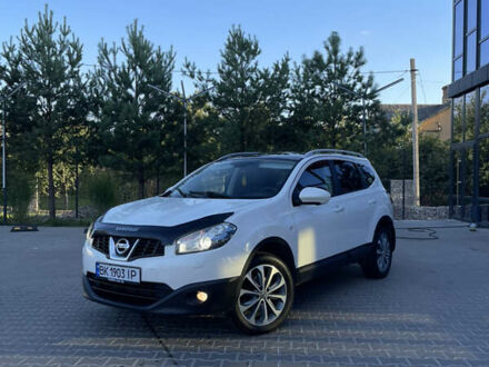 Ниссан Кашкай 2 2013 в Ровно на Automoto.ua Белый Ниссан Кашкай 2, объемом двигателя 1.46 л и пробегом 200 тыс. км за 11450 $, фото 1 на Automoto.ua