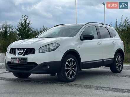 Ніссан Кашкай 2 2013 у Ужгороді на Automoto.ua Білий Ніссан Кашкай 2, об'ємом двигуна 1.6 л та пробігом 234 тис. км за 12890 $, фото 1 на Automoto.ua