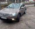 Бежевый Ниссан Кашкай 2, объемом двигателя 2 л и пробегом 250 тыс. км за 8800 $, фото 2 на Automoto.ua
