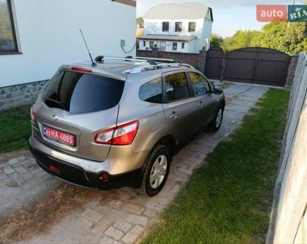Бежевий Ніссан Кашкай 2, об'ємом двигуна 1.6 л та пробігом 177 тис. км за 10500 $, фото 5 на Automoto.ua