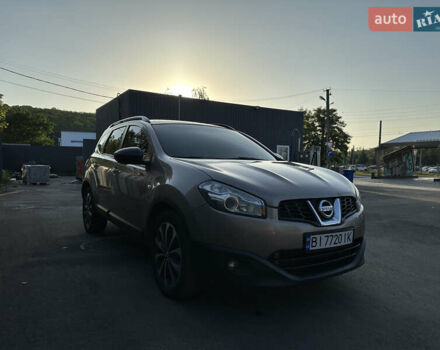 Бежевый Ниссан Кашкай 2, объемом двигателя 2 л и пробегом 250 тыс. км за 13400 $, фото 2 на Automoto.ua
