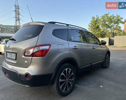 Бежевый Ниссан Кашкай 2, объемом двигателя 2 л и пробегом 250 тыс. км за 13400 $, фото 9 на Automoto.ua